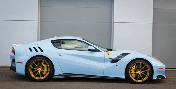 Siêu ngựa Ferrari F12 triệu đô sắp được bán đấu giá